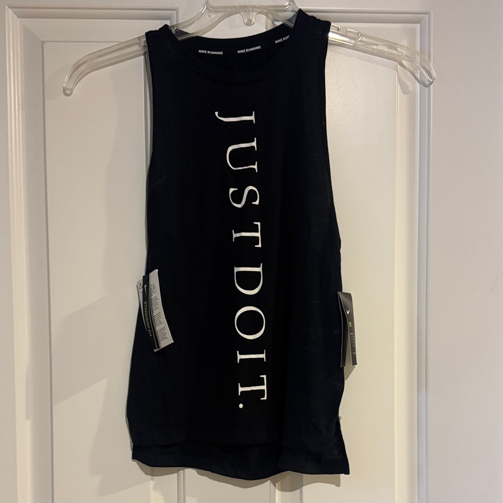 Nike Women's Black 'Just Do It' Muscle Tee